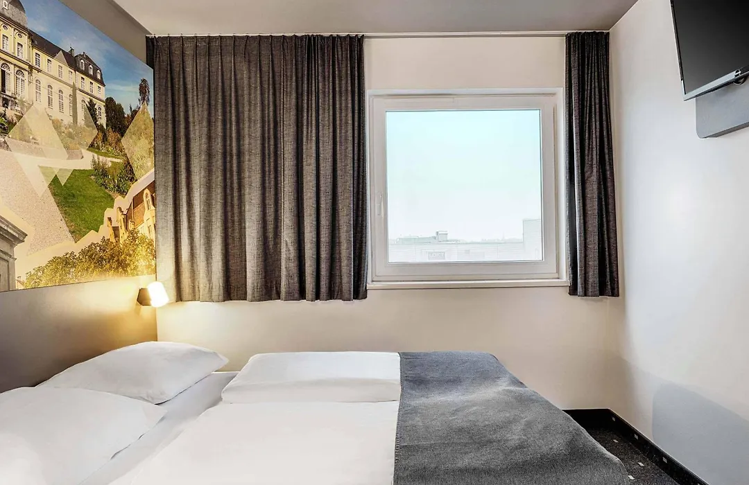 B&B Hotel Bonn-West-1